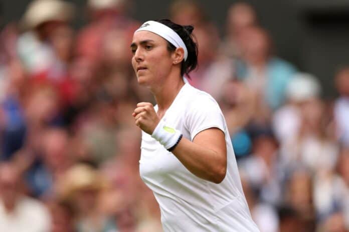 ons-zhaber أنس جابر إلى الدور الثالث من بطولة ميامي للتنس