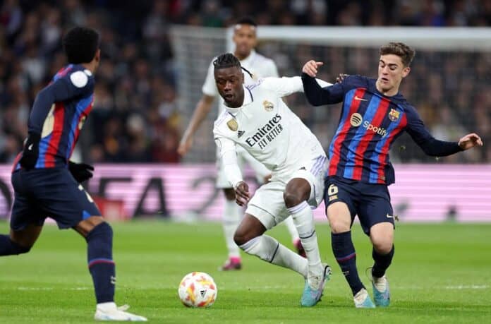 Real-Barca-Camavinga-1588745 موعد كلاسيكو الليغا بين برشلونة وريال مدريد في ماي 2025