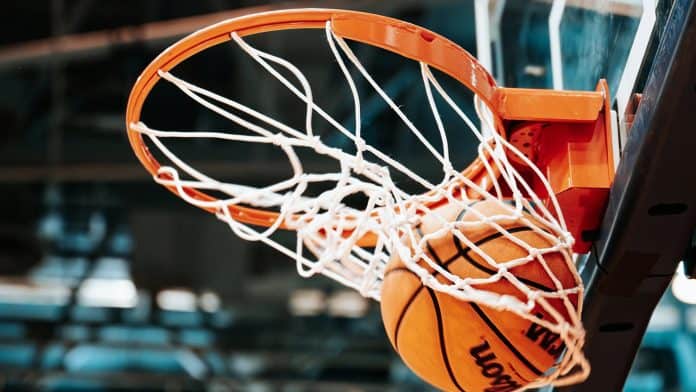 basket نتائج الجولة 1 سوبر بلاي آوت برو أ: حمامات وأنصار يفوزان خارج أرضهما