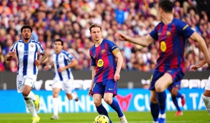 image برشلونة يستعيد الصدارة بثلاثية على ليفانتي