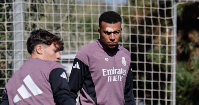 17760844454379 مبابي يعود إلى قائمة ريال مدريد قبل مواجهة بايرن