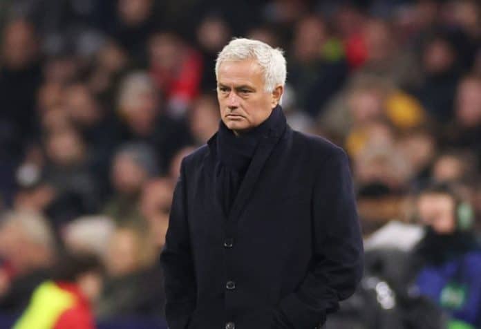 ضغوط من بيريز تقرب جوزيه مورينيو من العودة لتدريب ريال مدريد ضغوط من بيريز تقرب جوزيه مورينيو من العودة لتدريب ريال مدريد