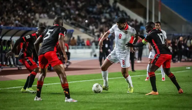 الفيفا تُغرم الجامعة التونسية بسبب أحداث مباراة مالاوي