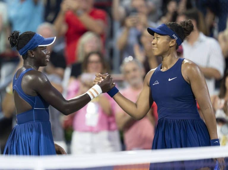 فيكتوريا مبوكو تُفاجئ أوساكا وتفوز بلقب WTA 1000 في مونتريال