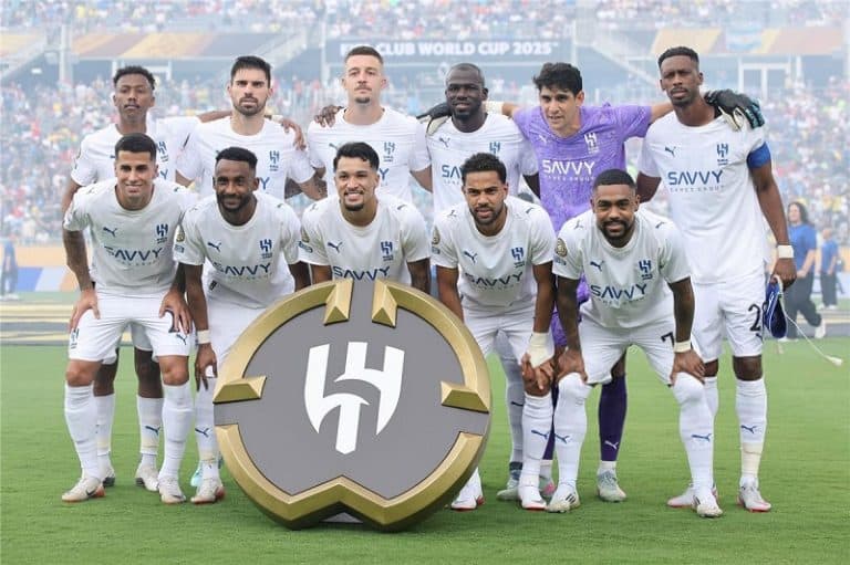 تحرك عاجل من الهلال بعد توقيع العقوبة عليه