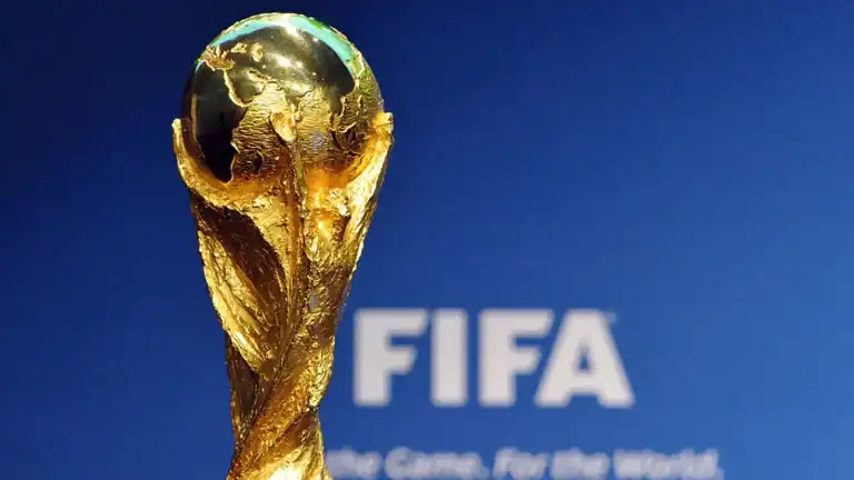 الفيفا تدرس رفع عدد منتخبات كأس العالم 2030 إلى 64 فريقاً