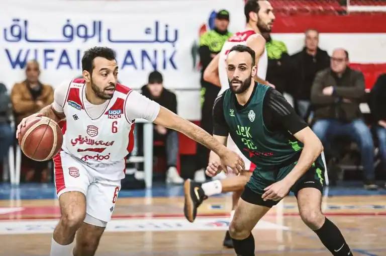 الشبيبة القيروانية تفوز 72–66 على الإفريقي وتتقدم 2–1 في نصف نهائي السوبر بلاي أوف