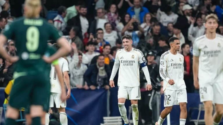 فالفيردي يقود ريال مدريد لاكتساح مانشستر سيتي بثلاثية