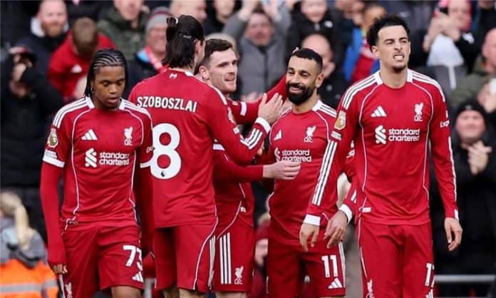 ليفربول يخطط لبيع 9 لاعبين في الصيف