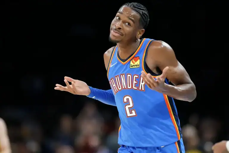 NBA تعلن المرشحين النهائيين لجوائز الموسم