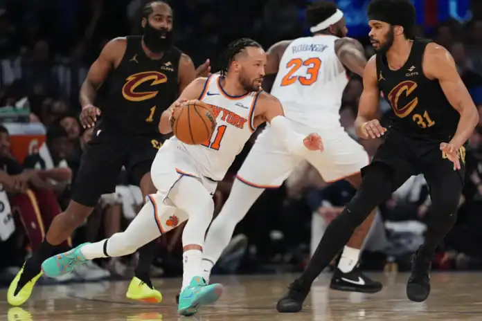 نيكس يقلب الطاولة على كافالييرز في NBA