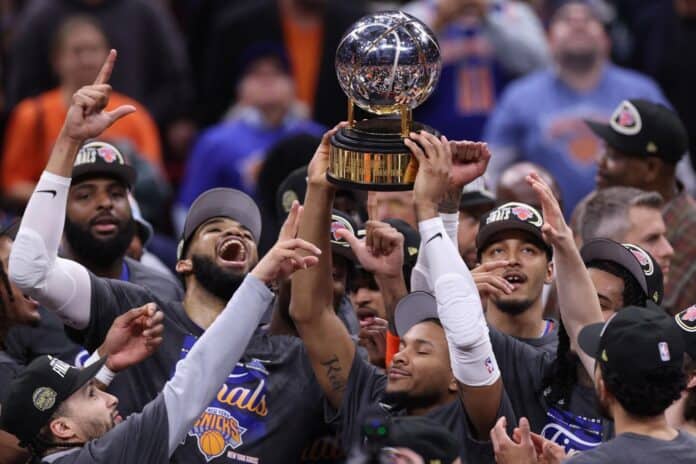 نيكس يكتسح كافاليرز ويبلغ نهائي NBA