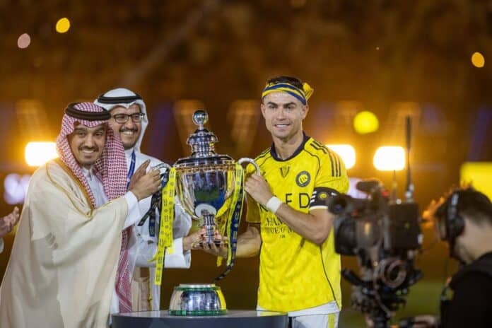 النصر يعانق لقب دوري المحترفين بعد موسم استثنائي بتوقيع رونالدو