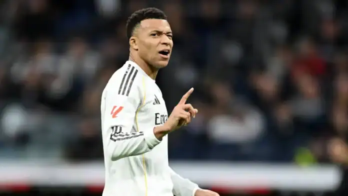 مبابي يرفض لعب مباريات ريال مدريد الأخيرة