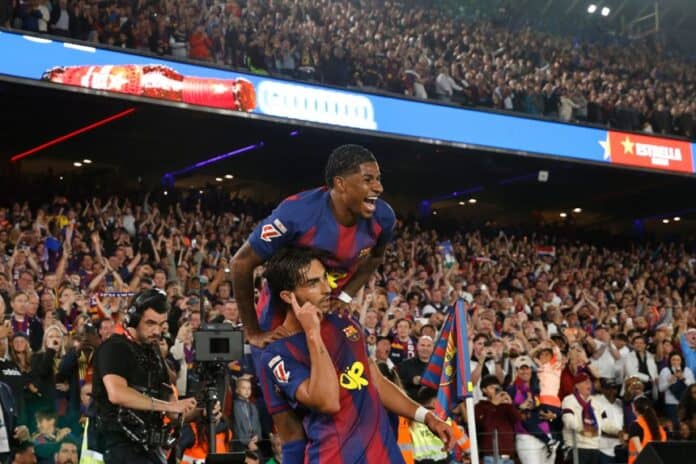 برشلونة يهزم ريال مدريد ويتوج بلقب الليغا