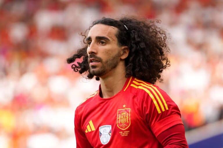 كوكوريلا يعد بوشم دي لا فوينتي إذا فازت إسبانيا