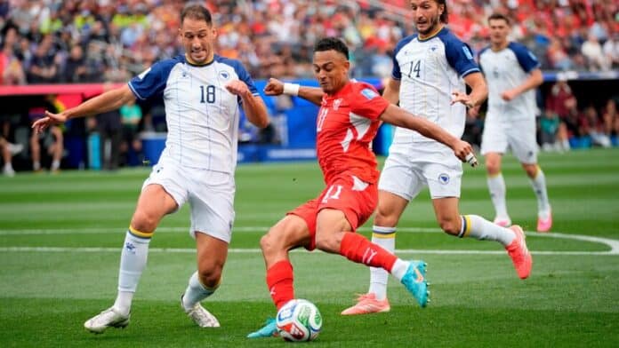 سويسرا تهزم البوسنة برباعية في كأس العالم