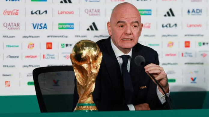 أوروبا تلوح بمقاطعة كأس العالم بسبب خطط فيفا
