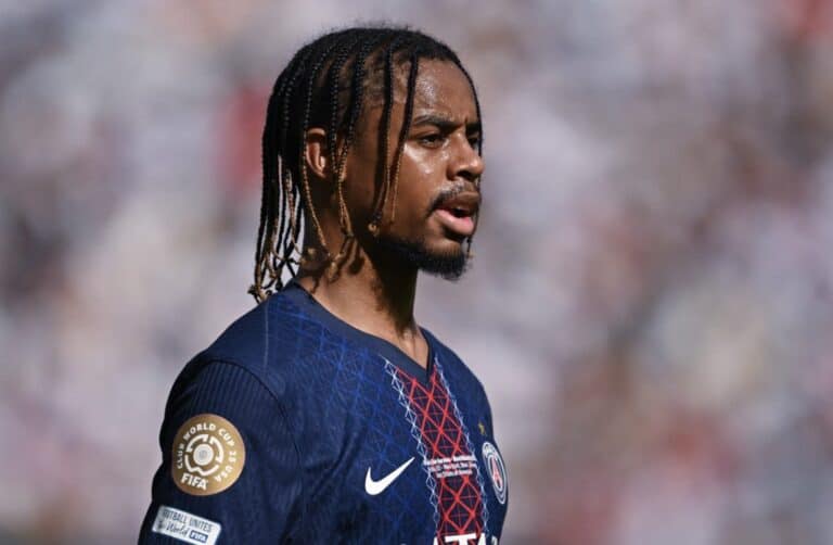 باريس يطلب أكثر من 100 مليون يورو لبيع باركولا