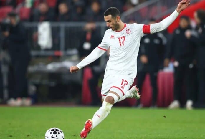 إلياس السخيري يعلن اعتزاله اللعب دوليا مع منتخب تونس