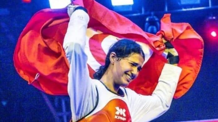 1793001562426-772e20736bb9-1 التونسية وفاء مسغوني خلال منافسات التايكوندو