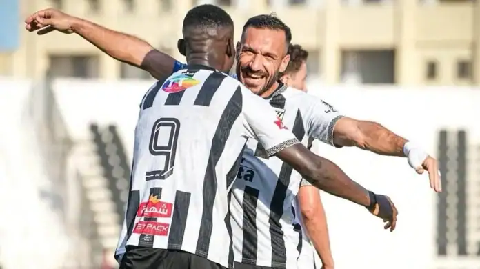 Les joueurs du Club de Sfaxien lors d'un match de la Coupe de la Confédération africaine