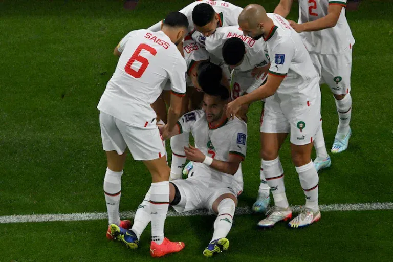 المغرب يحافظ على صدارة إفريقيا في تصنيف فيفا والجزائر 28 عالميًا
